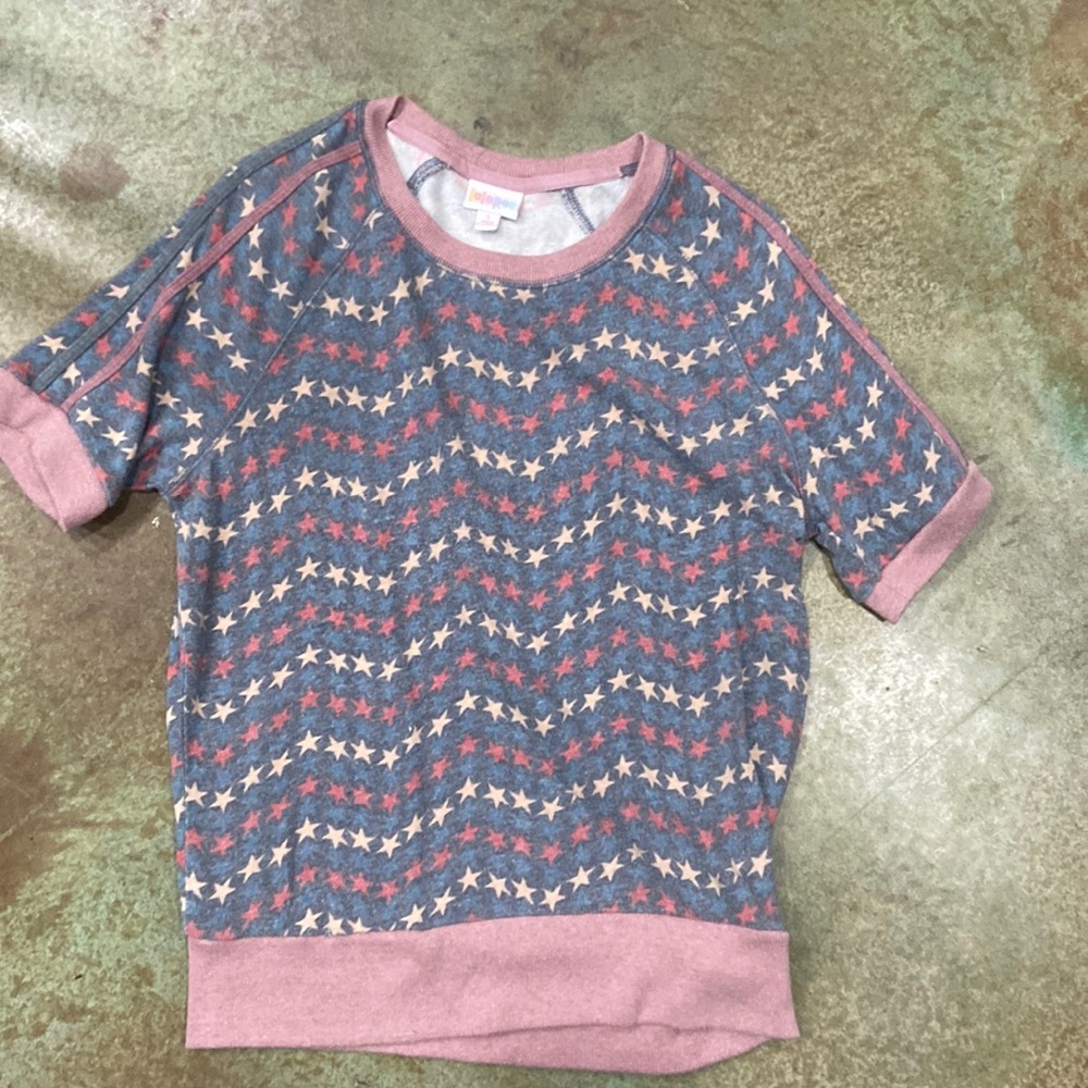 Lularoe not sure what style. It is a heavy jersey material very patriotic